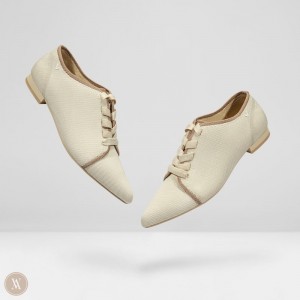 Cream White VIVAIA Grace Women's Pointed-Toe Lace-Up Oxfords - NXL-3154