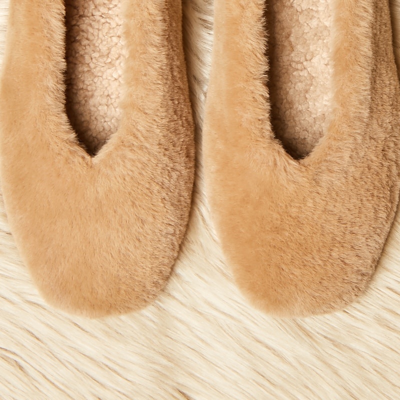 Nutmeg VIVAIA Margot Women's Square-Toe Recycled Mink Faux Fur Flats - QZP-7053