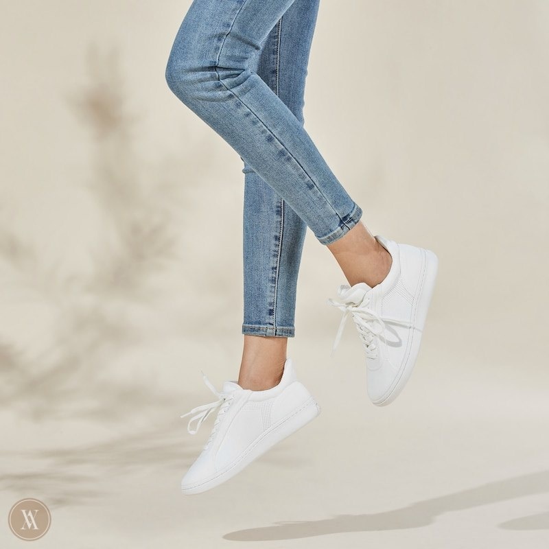 White VIVAIA V Prime Women's Casual and Versatile Gender-Neutral Sneakers - YLK-4128